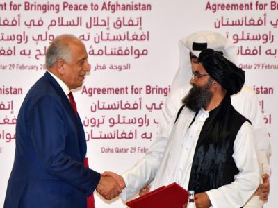 کاهش حضور نظامی ناتو در افغانستان در پی توافق با طالبان | جهان | DW