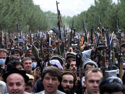 رویکرد ایران به طالبان در افغانستان: دشمن دیروز، متحد امروز؟ | ایران | DW